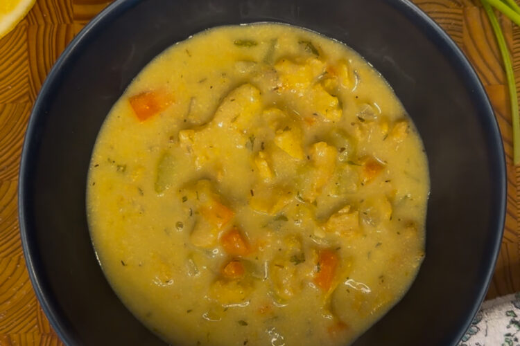 Vegan Chicken Pot Pie Soup